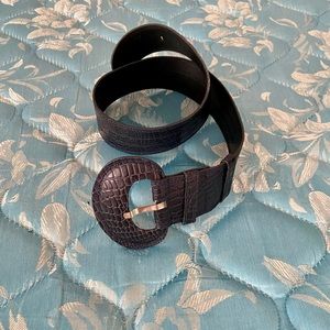 Vintage Women Black Belt